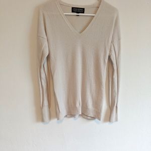 BR cashmere v-neck sweater